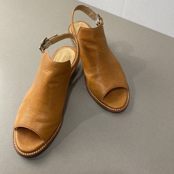 Patina leather bohemian open toed shoes/sandals/low heels - Picture 3 of 11